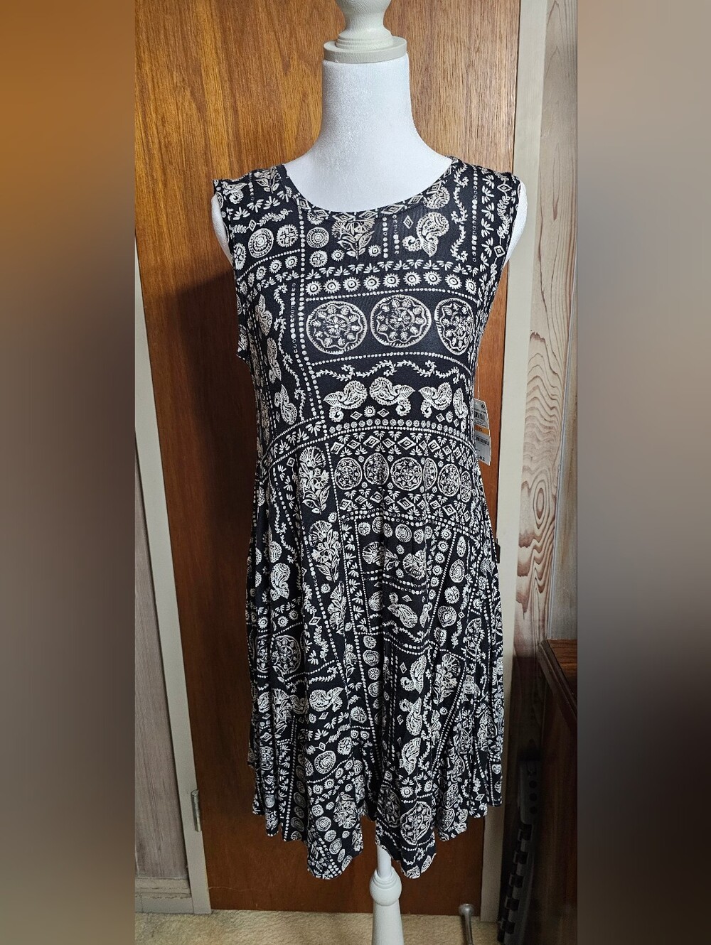 Style & Co. Black and White Paisley Print Sleeveless Midi Dress NWT Petite SP